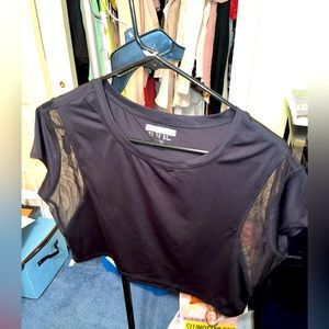 Women’s Forever 21 Black Workout (Crop) Top - size Medium